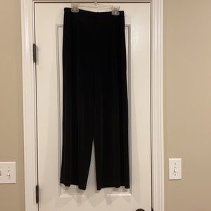 Chico’s Travelers Pants Size 1 Black